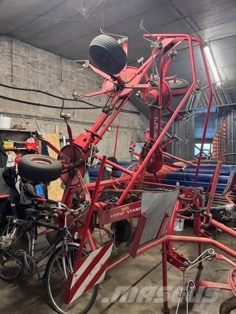 Lely Lotus 675 Obraceče a shrabovače sena