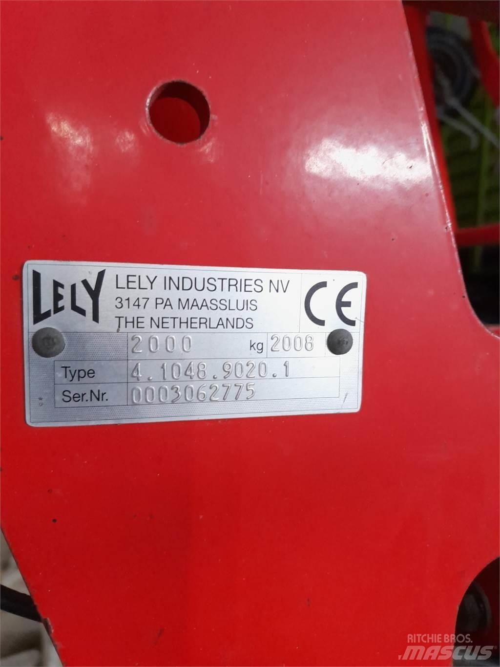 Lely Lotus 900 Obraceče a shrabovače sena