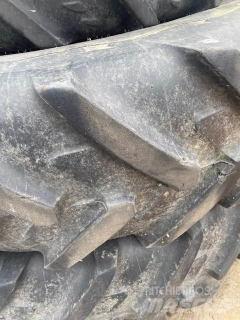 Michelin 380/80R38 Pneumatiky, kola a ráfky