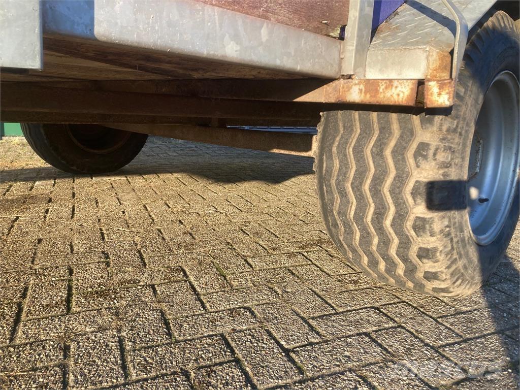 Veewagen gebruikt Další