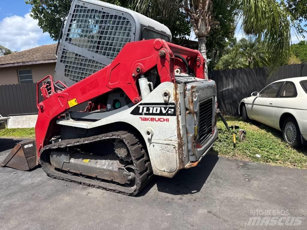 Takeuchi TL10 Smykem řízené nakladače