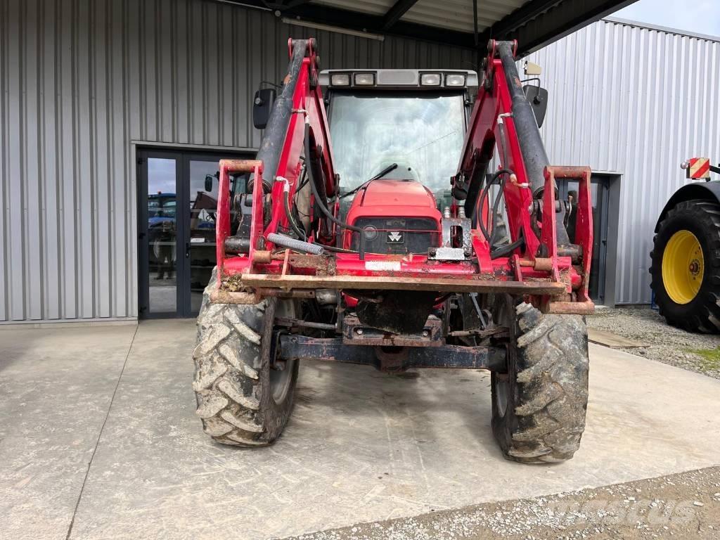 Massey Ferguson 6265 Traktory