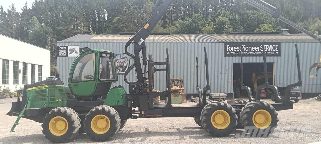 John Deere 1510 E Vyvážecí traktory