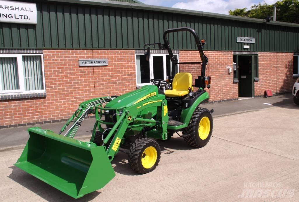 John Deere 2026R Traktory