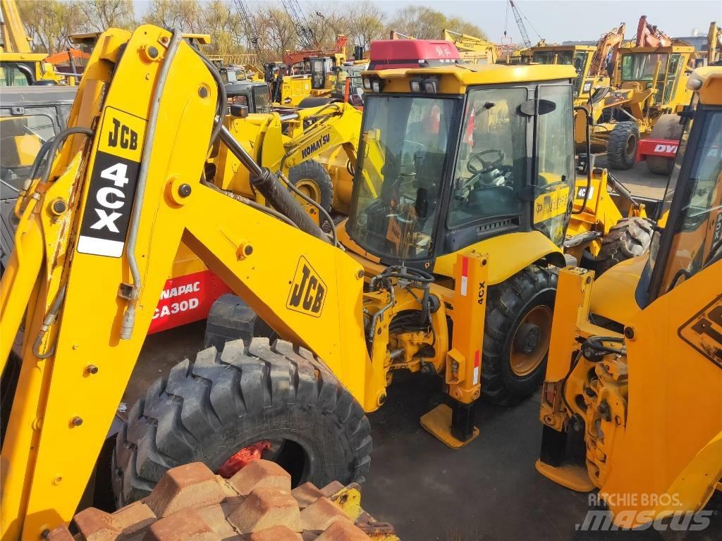 JCB 4CX Rýpadlo-nakladače