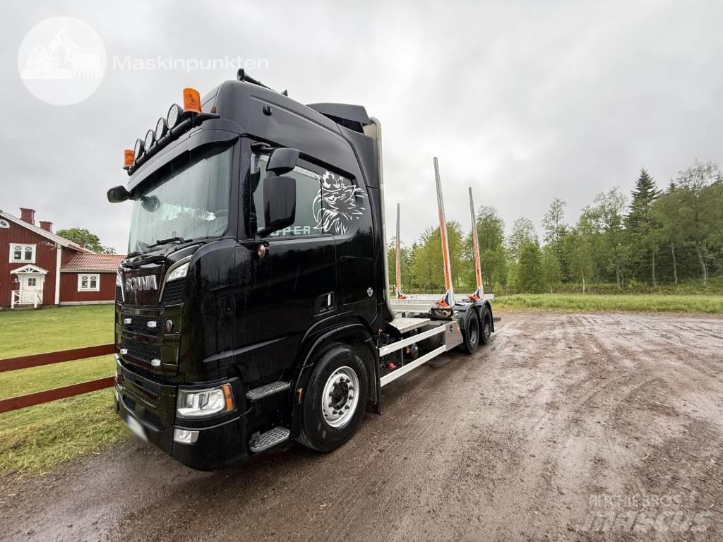 Scania R 580 Vozy na přepravu kmenů