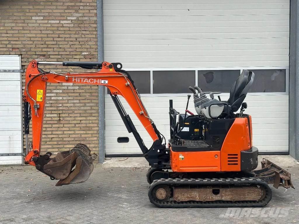 Hitachi ZX19U-6 YR Mini rýpadla < 7t