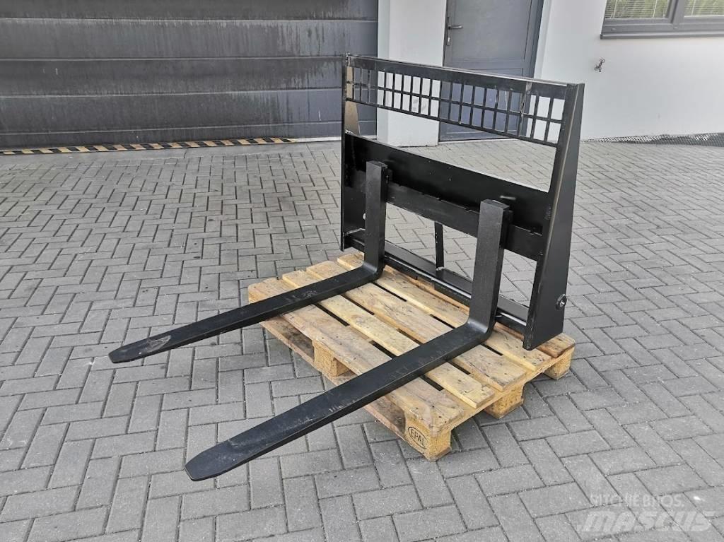  Pallet forks Euro Další příslušenství k traktorům