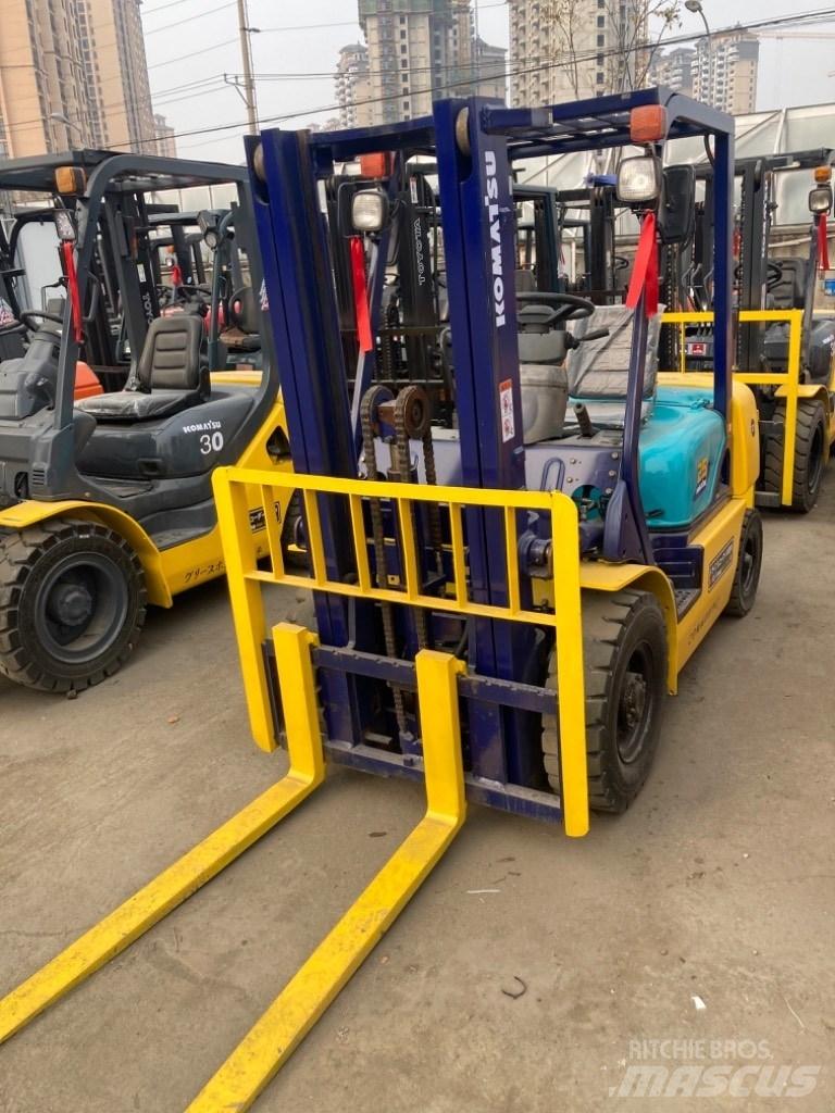 Komatsu FD25 Dieselové vozíky