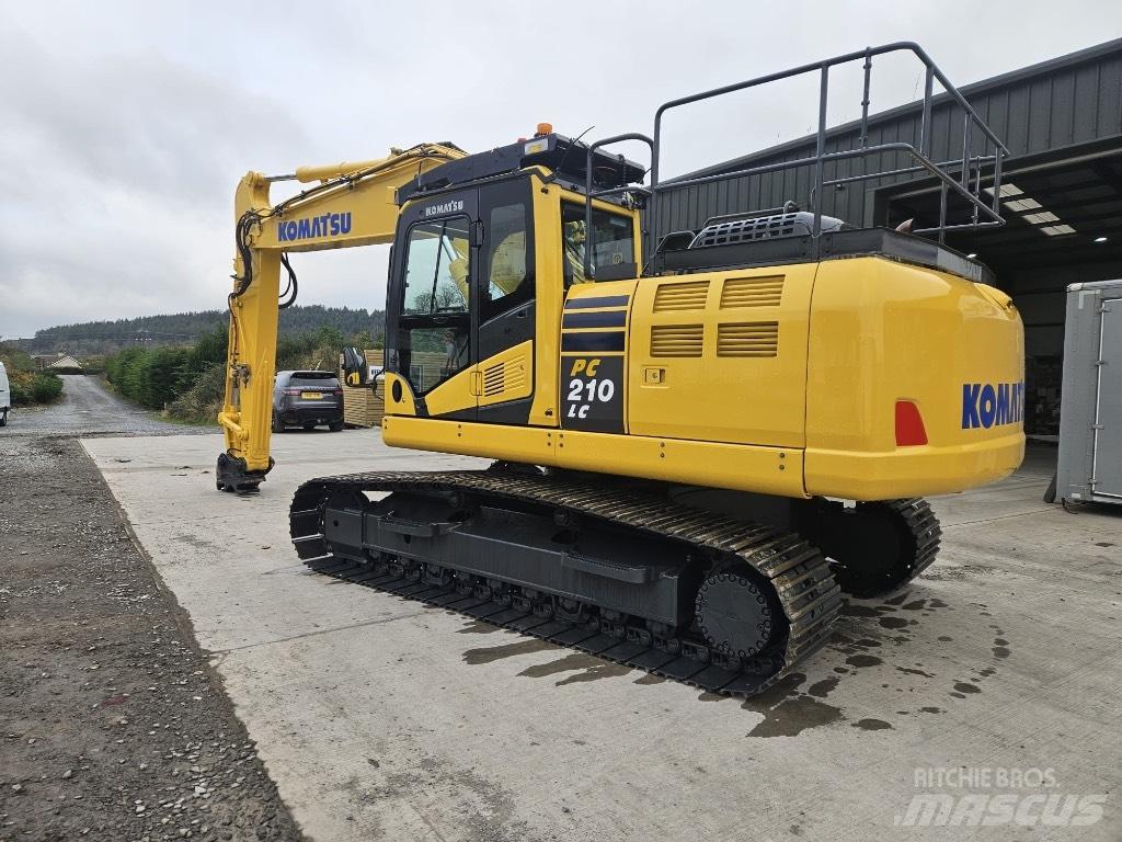 Komatsu PC 210 LC-10 Pásová rýpadla