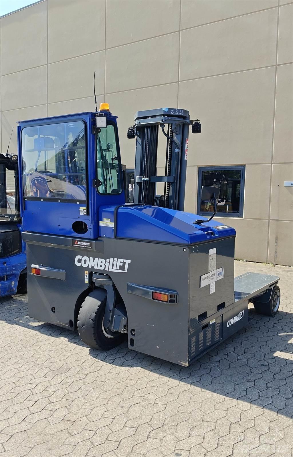 Combilift C4500E 4 cestní vysokozdvižné vozíky
