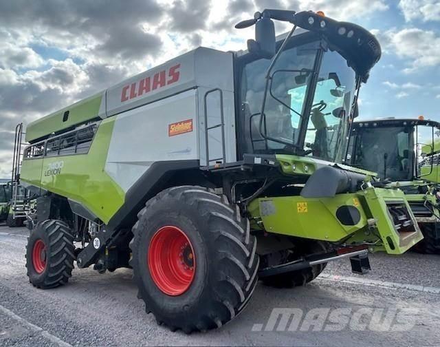 CLAAS LEXION 7400 Sklízecí mlátičky