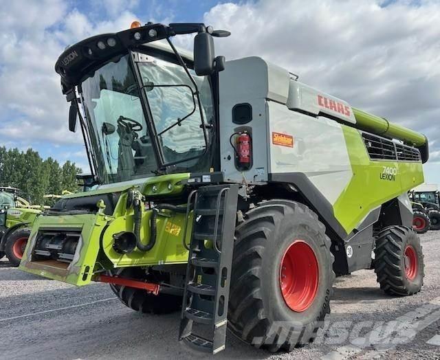 CLAAS LEXION 7400 Sklízecí mlátičky