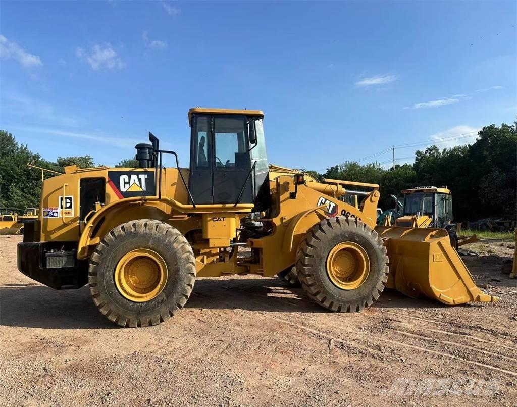 CAT 966 H Kolové nakladače