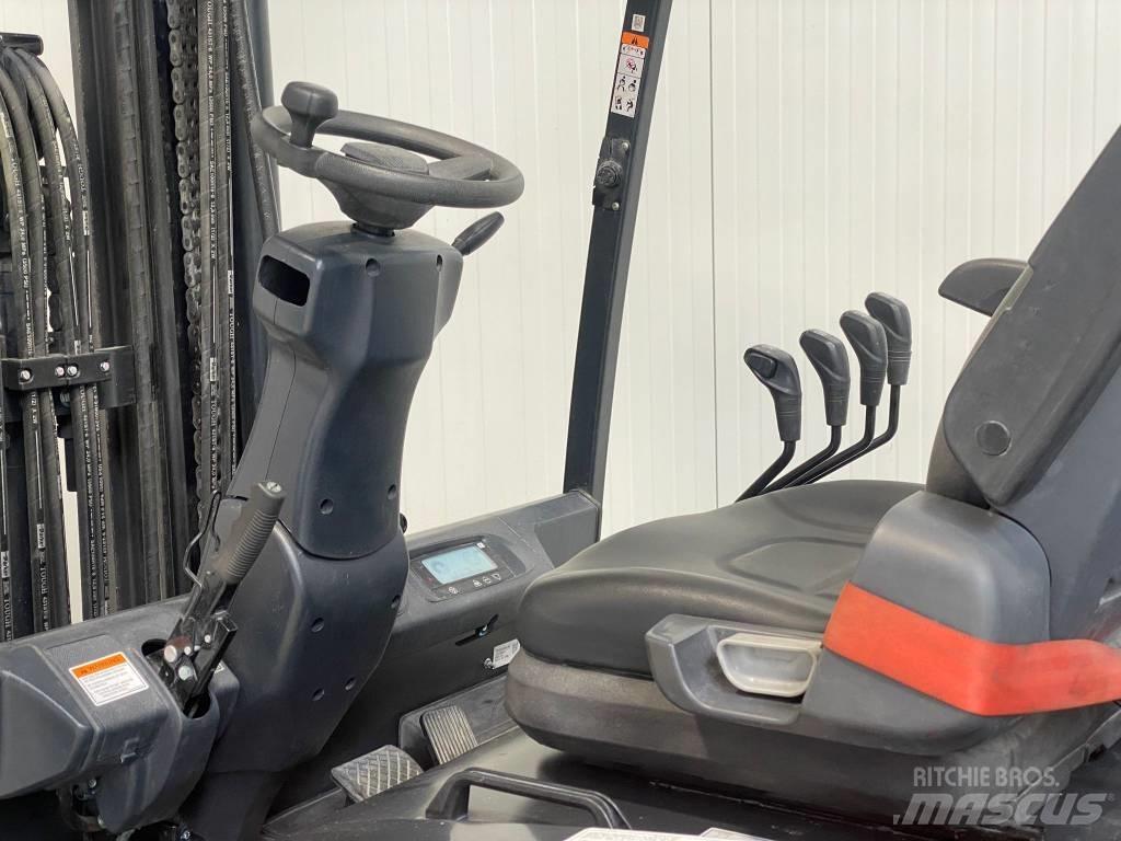 Doosan B50XC-7 Akumulátorové vozíky