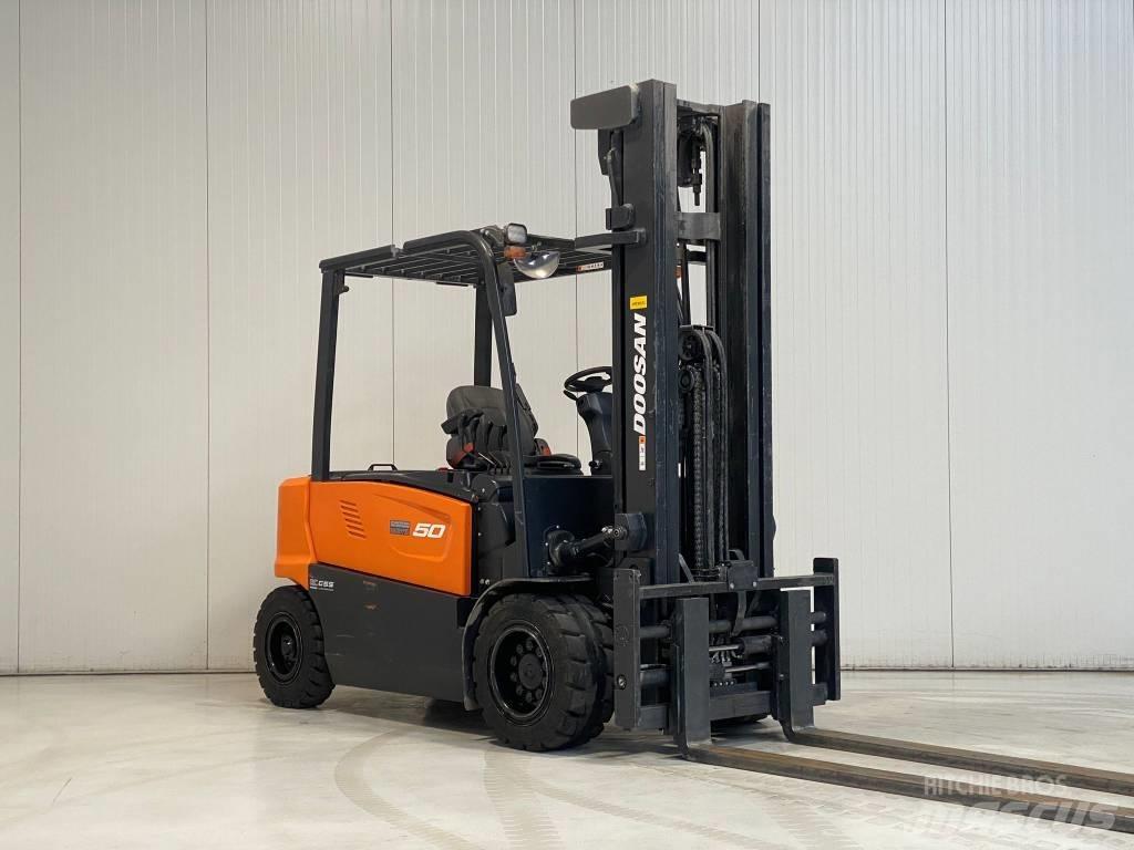 Doosan B50XC-7 Akumulátorové vozíky