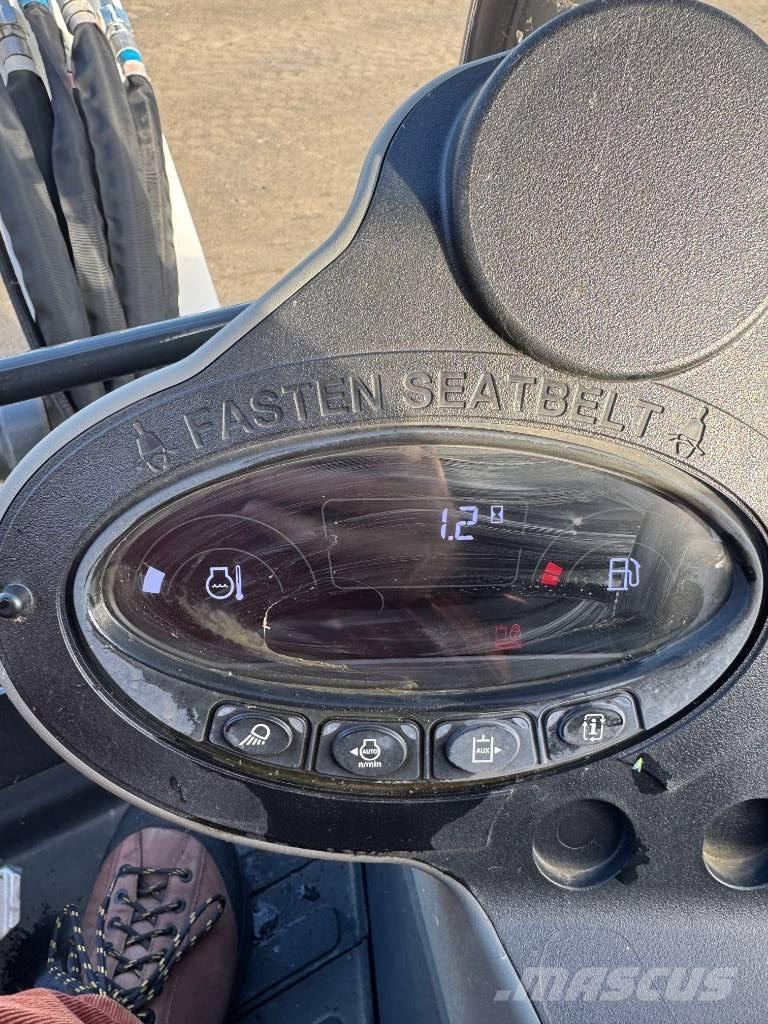 Bobcat E35z Mini rýpadla < 7t