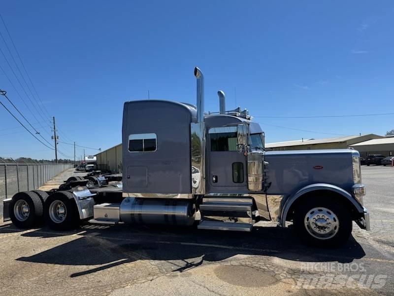 Peterbilt 389 Tahače