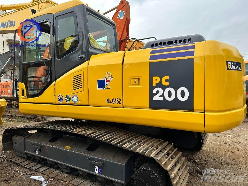 Komatsu PC 200-7 Pásová rýpadla
