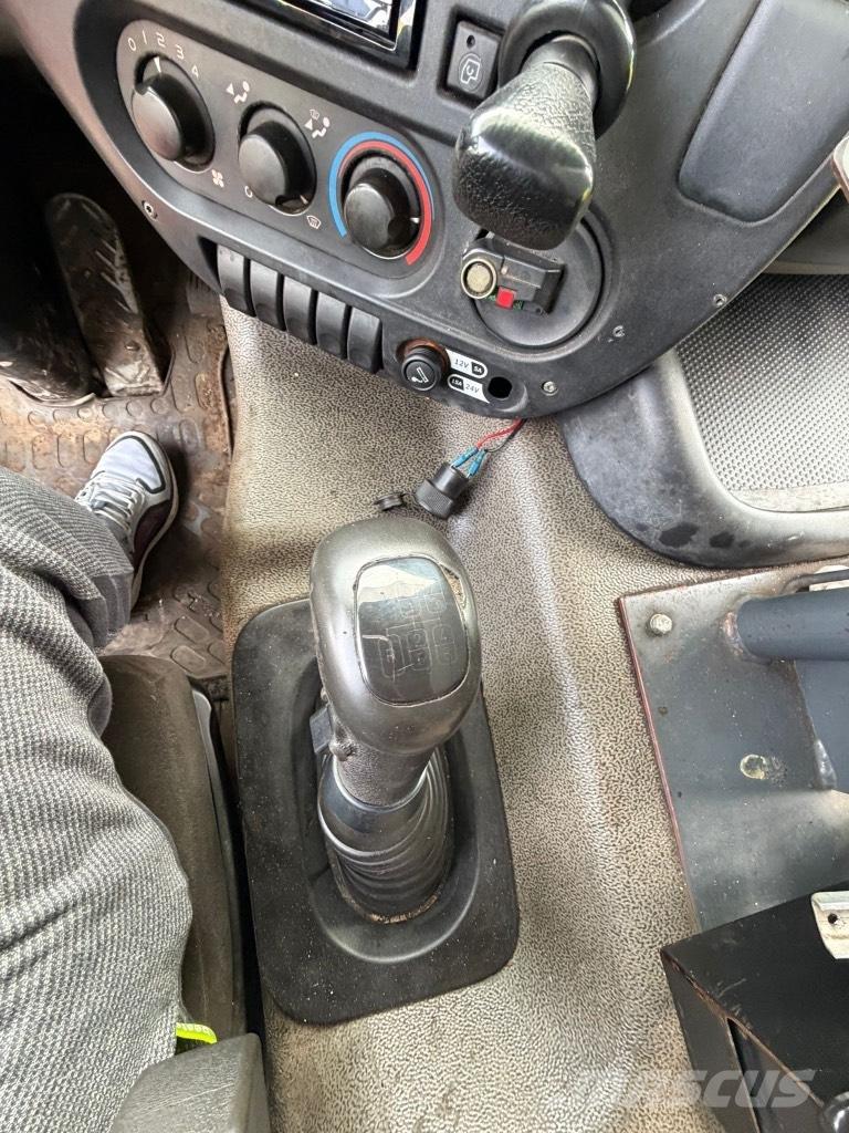 Burtec TSU 4500 Rozstřikovače asfaltu