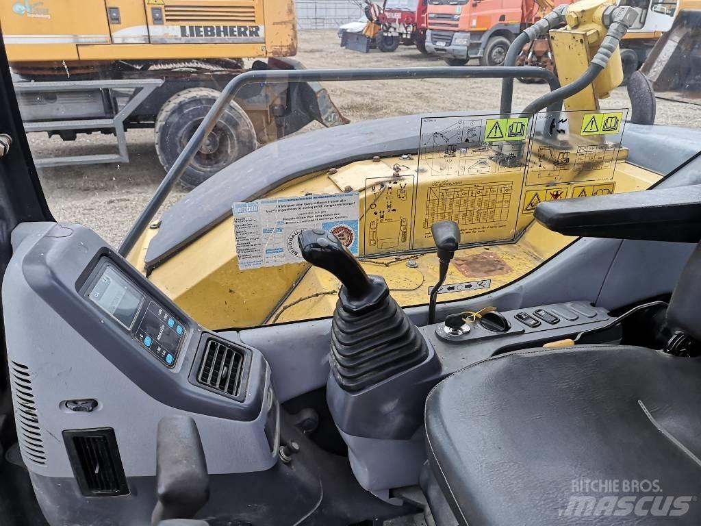 Komatsu PC 78 MR-6 Midi rýpadla 7t - 12t