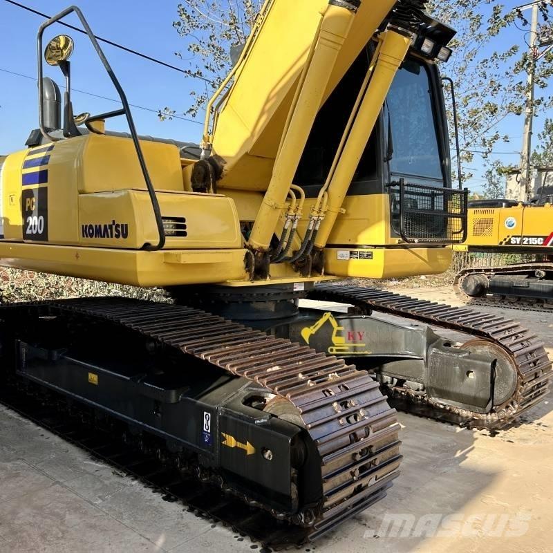 Komatsu PC 200-8 Pásová rýpadla