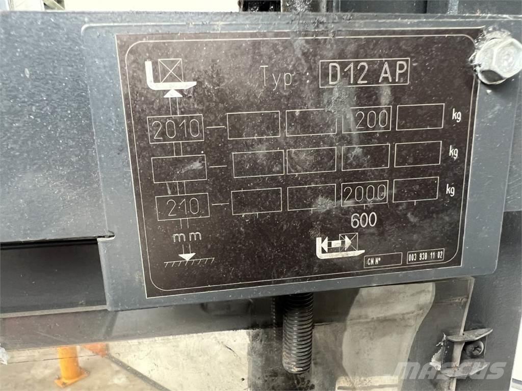 Linde D12 AP Ručně vedené vysokozdvižné vozíky