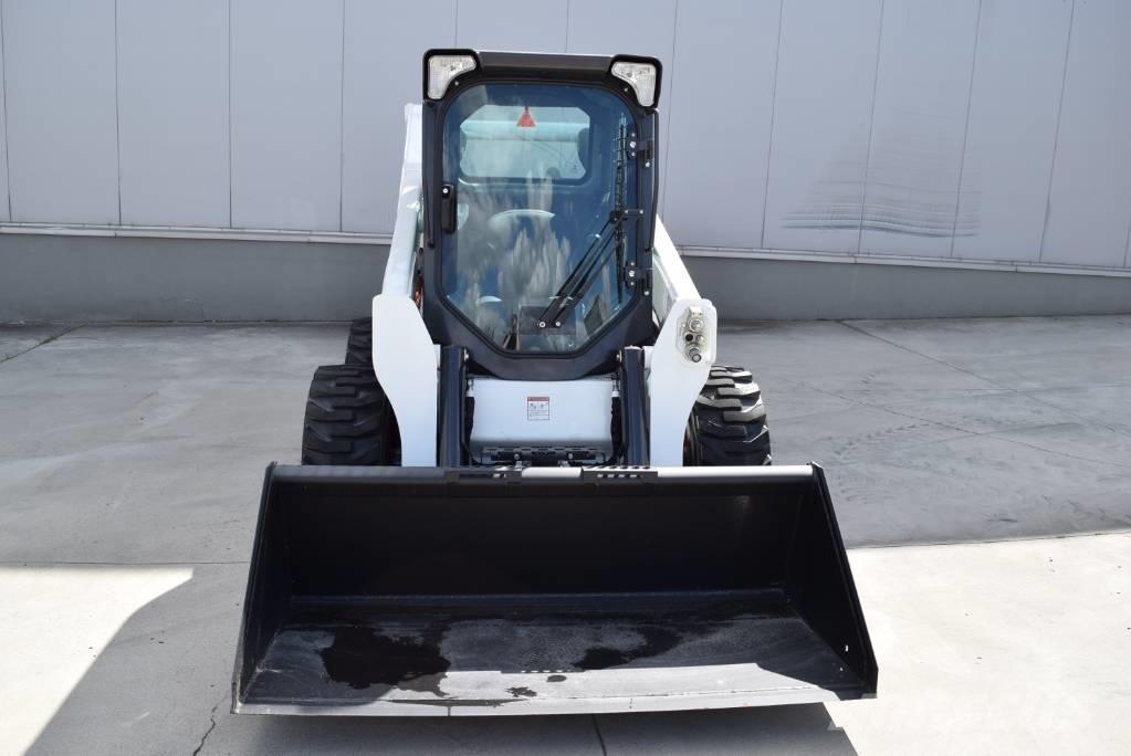 Bobcat S 750 Smykem řízené nakladače