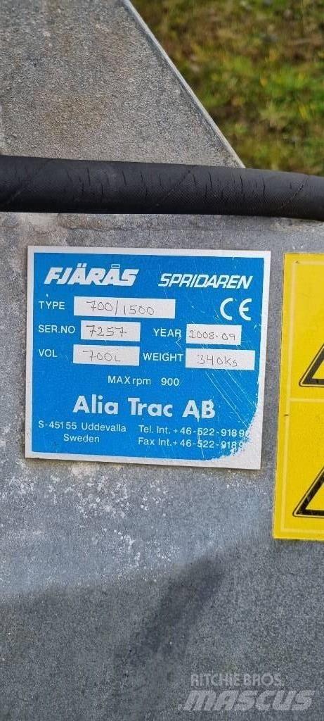 Fjärås 700 Sypače písku a soli