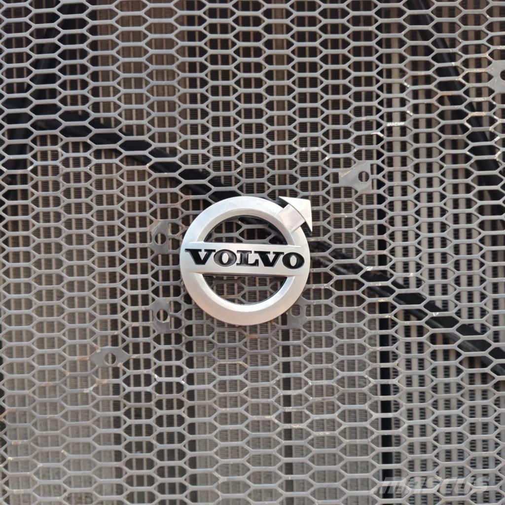 Volvo L 120 E Kolové nakladače