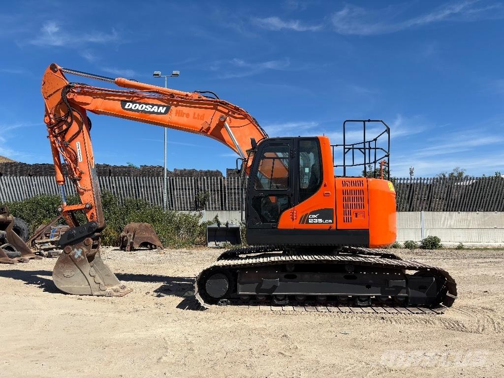 Doosan DX 235 LCR Pásová rýpadla