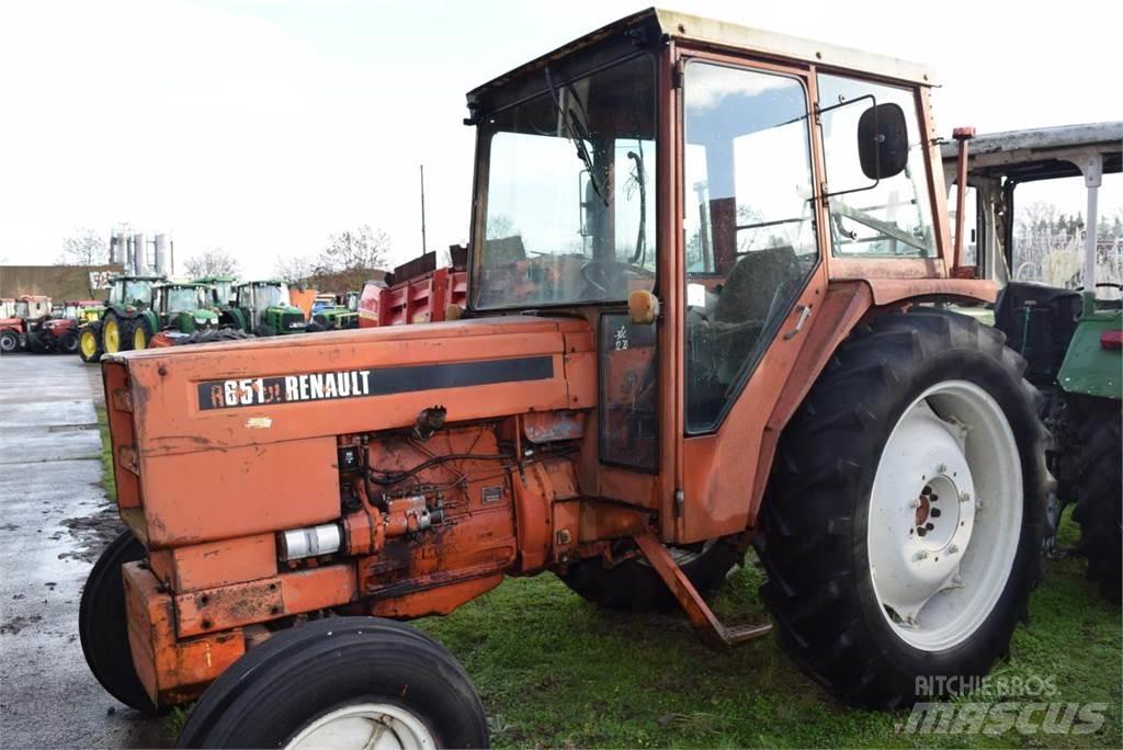 Renault 651 Traktory