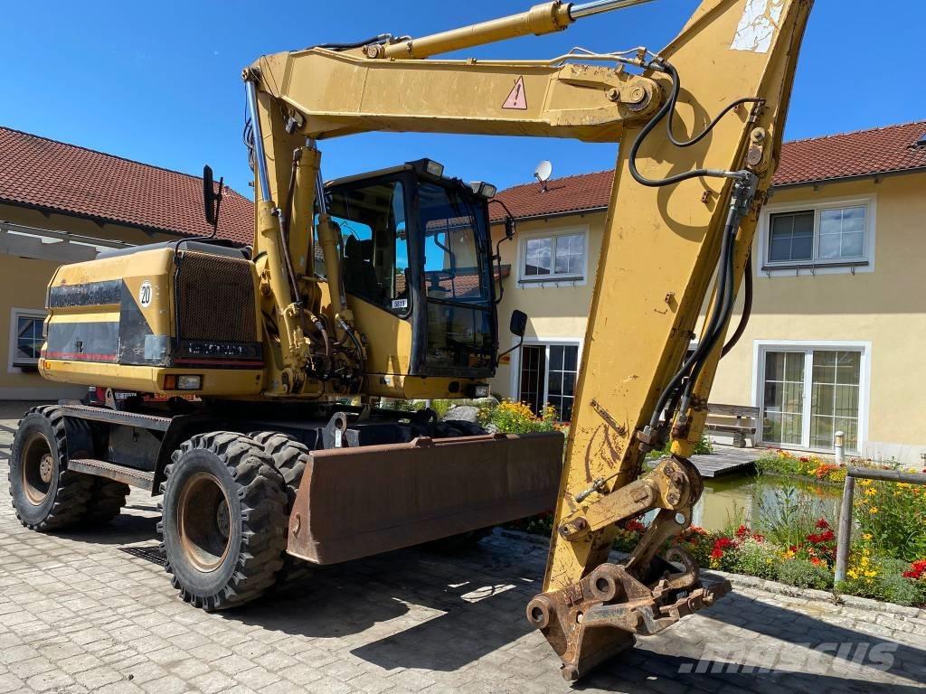CAT M 312 Kolová rýpadla