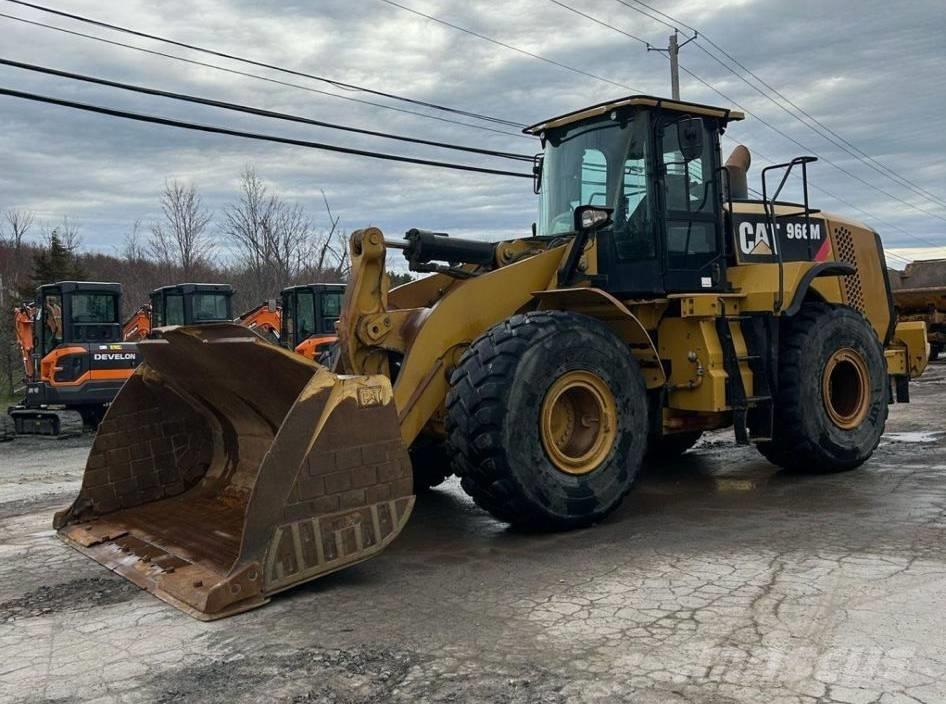 CAT 966 M Kolové nakladače