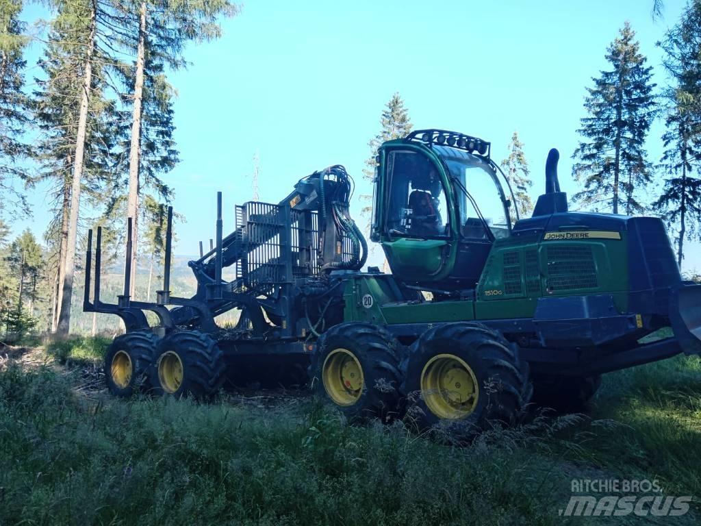 John Deere 1510 G Vyvážecí traktory
