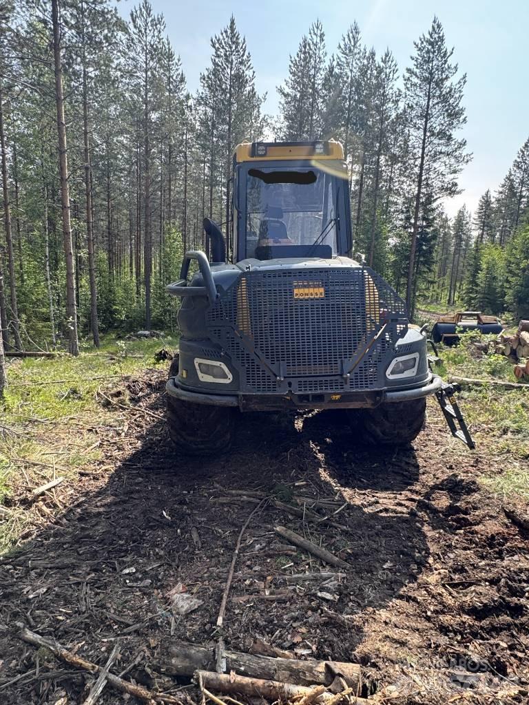 Ponsse BUFFALO 8W Vyvážecí traktory