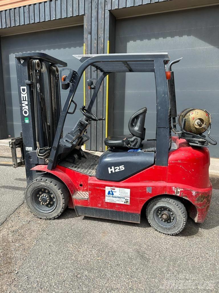  DEMO DM-H 25 VGT LPG vozíky