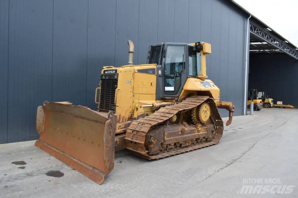 CAT D6N XL Pásové dozery