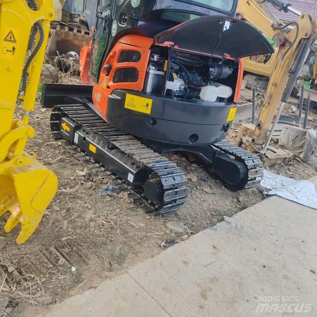 Kubota U 30 Mini rýpadla < 7t