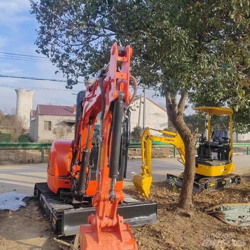 Kubota U 30 Mini rýpadla < 7t