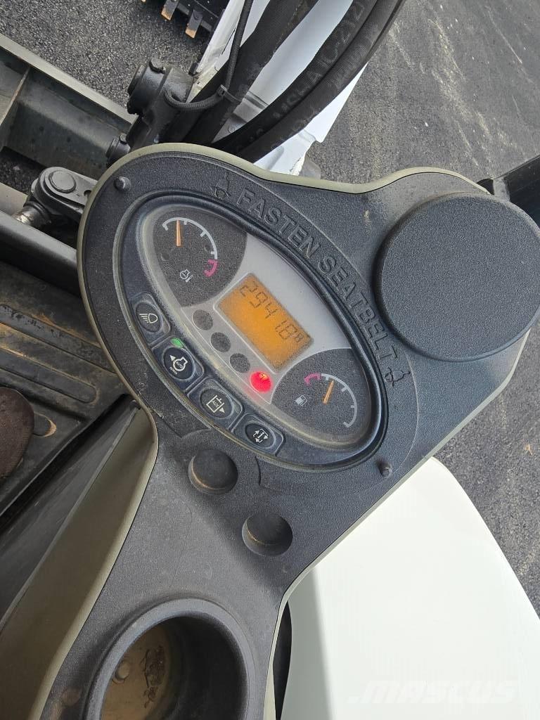 Bobcat E 50 Mini rýpadla < 7t