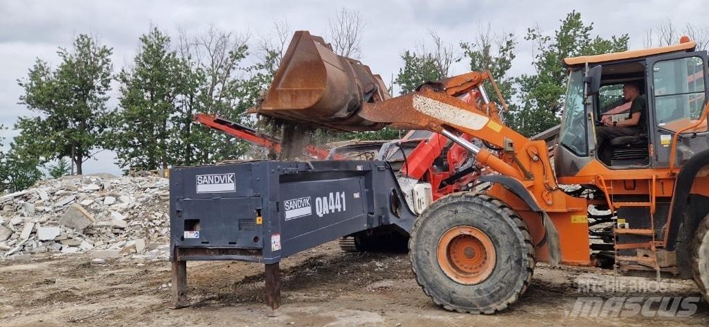 Sandvik QA 441 Třídiče