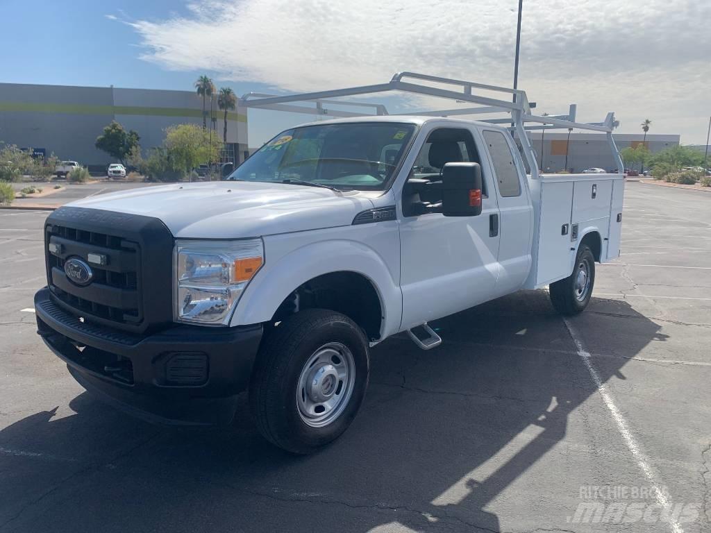 Ford F 250 XL SD Užitkové stroje