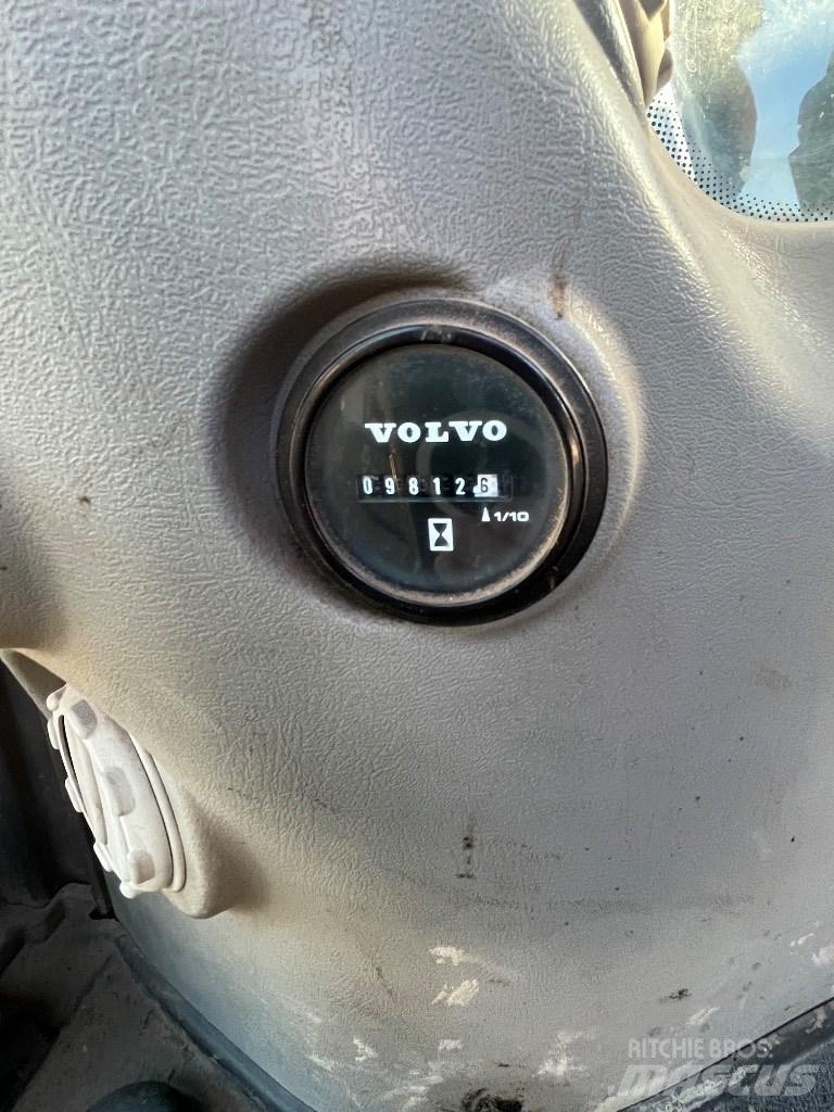Volvo EC 480 E L Pásová rýpadla