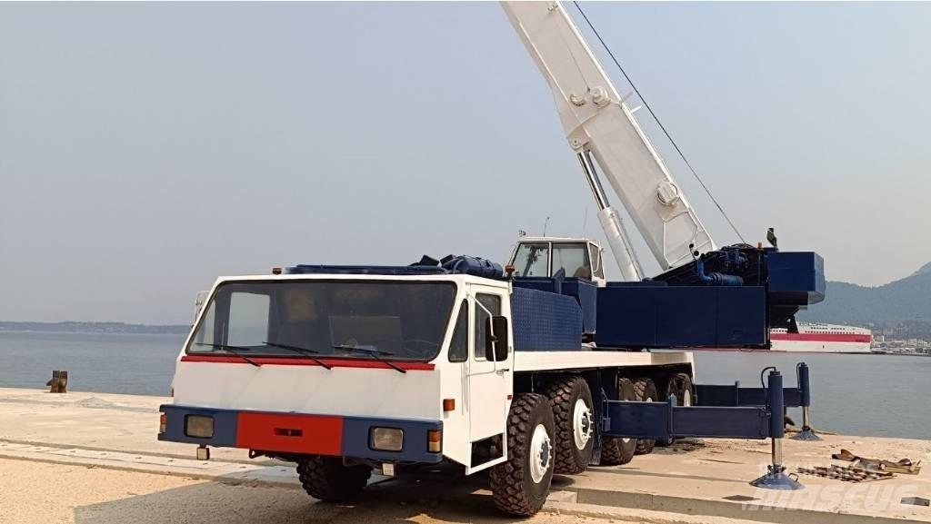 Liebherr LT 1090 Univerzální terénní jeřáby