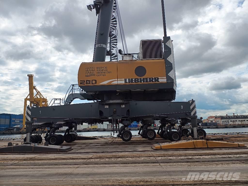 Liebherr LHM 280 Univerzální terénní jeřáby