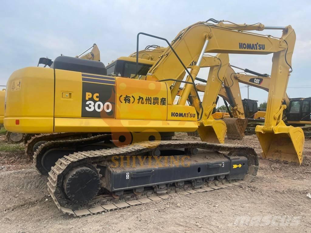 Komatsu PC 300-7 Pásová rýpadla