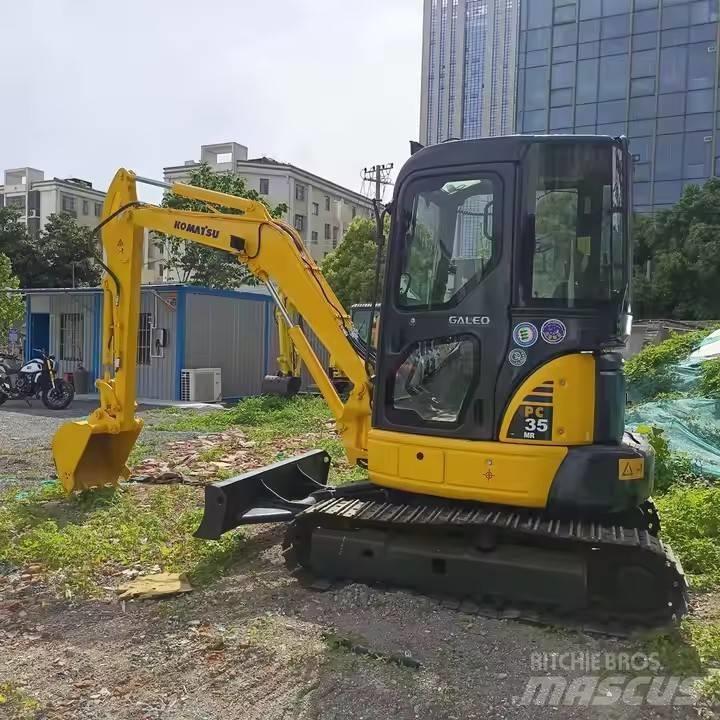 Komatsu PC35MR Pásová rýpadla
