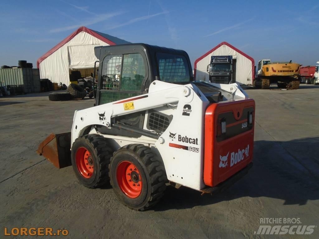Bobcat S 450 Smykem řízené nakladače