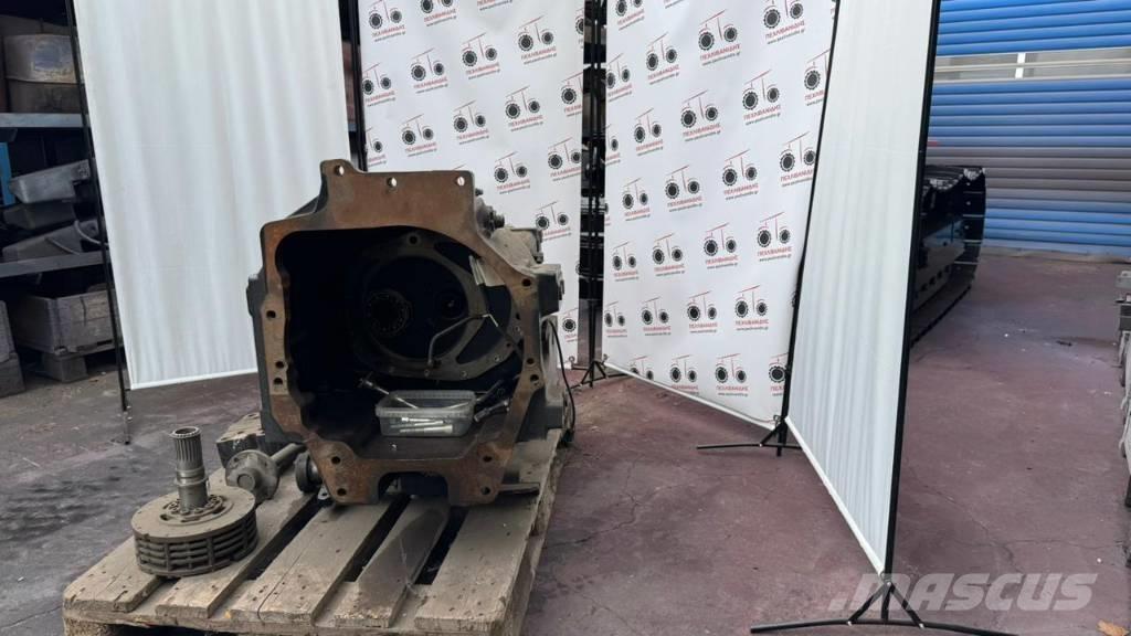 New Holland T 7 Převodovka